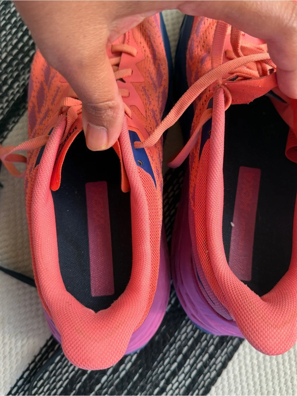 Hoka One One Women's Coral Pink and Blue Speedgoat Athletic Runnig Shoes Sz 9.5B